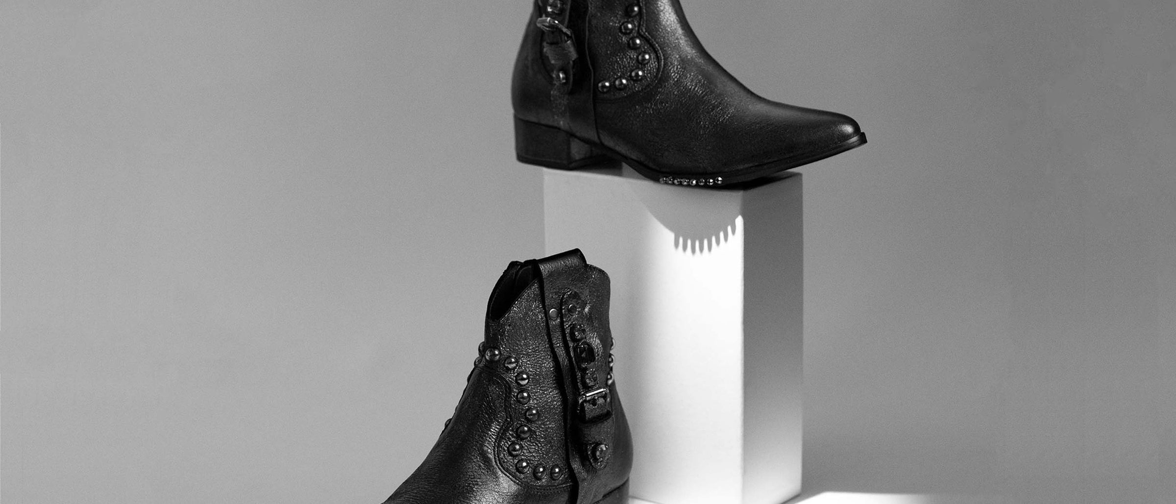 How to wear the Vesper collection designs?