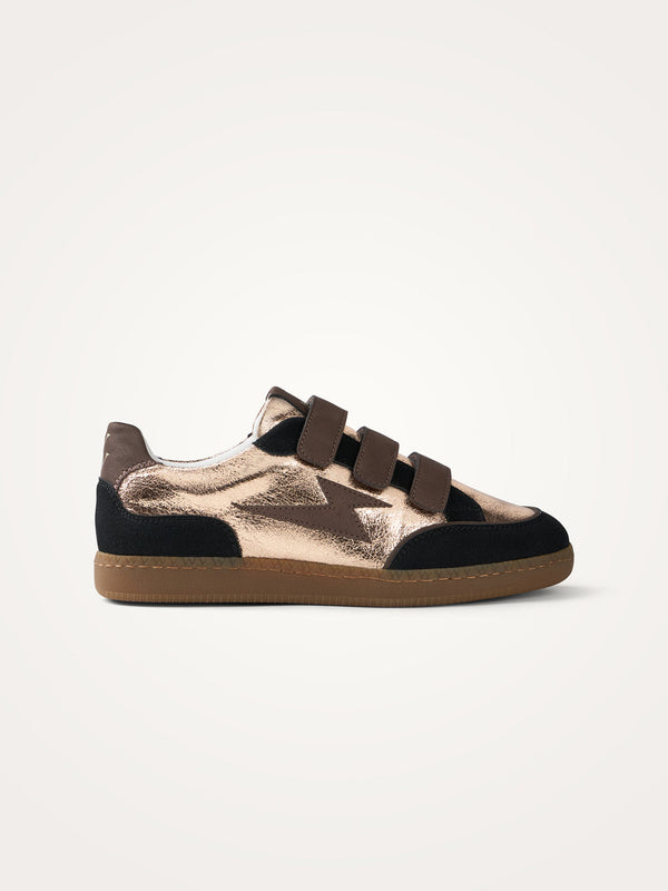 AURA Emblem sneakers