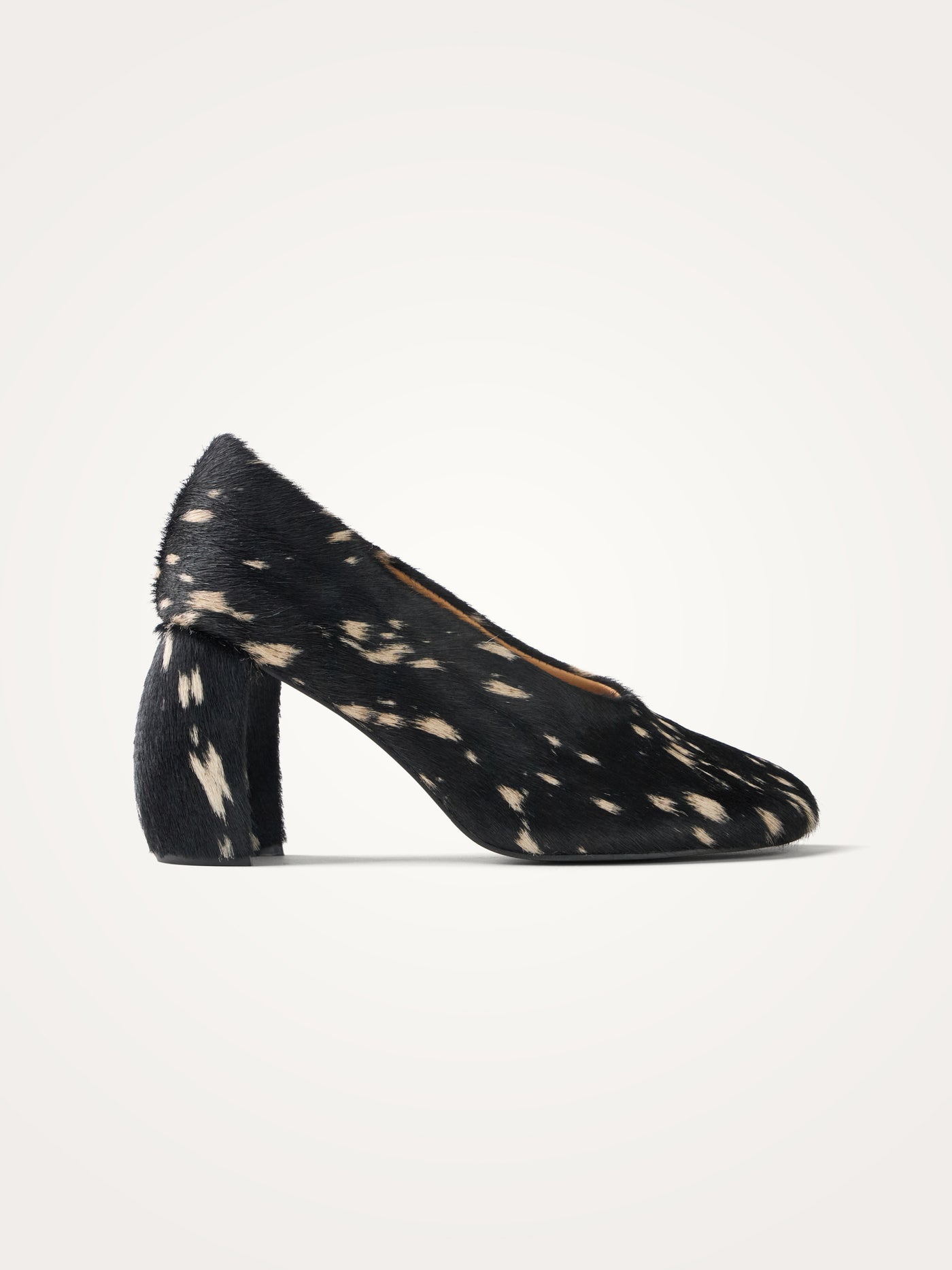 LUNA Bold pumps