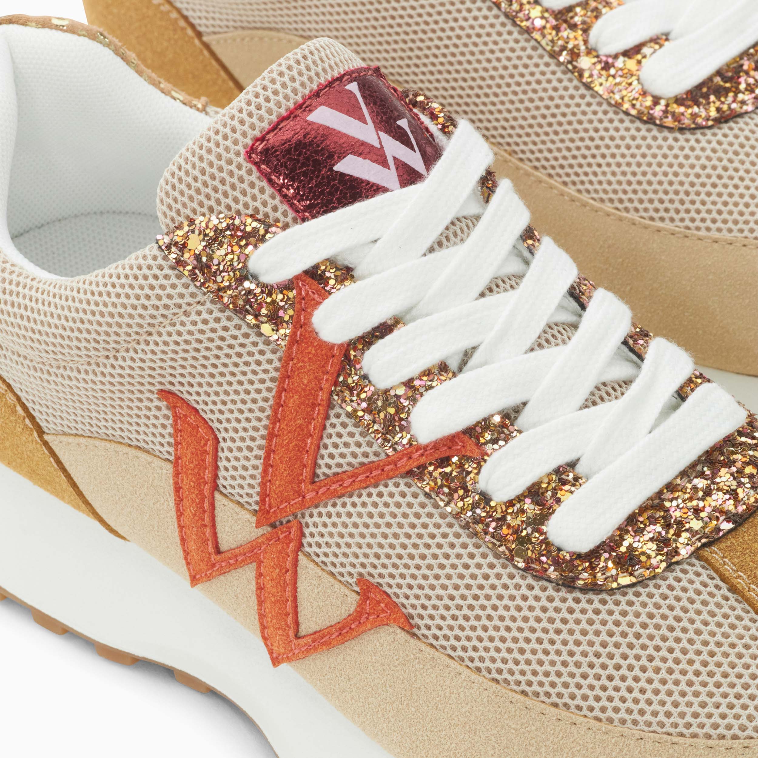 nouvelle-collection-chaussures-et-sacs-vanessa-wu
