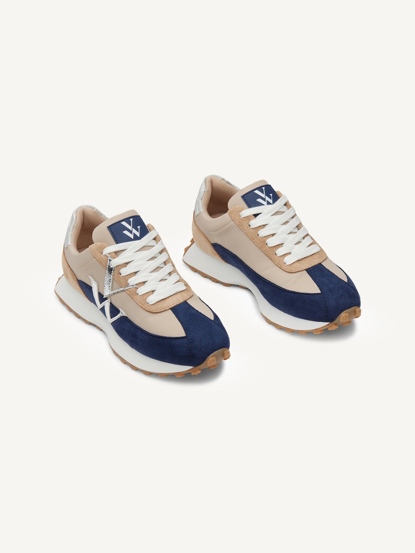 Sneakers FLOW Initials