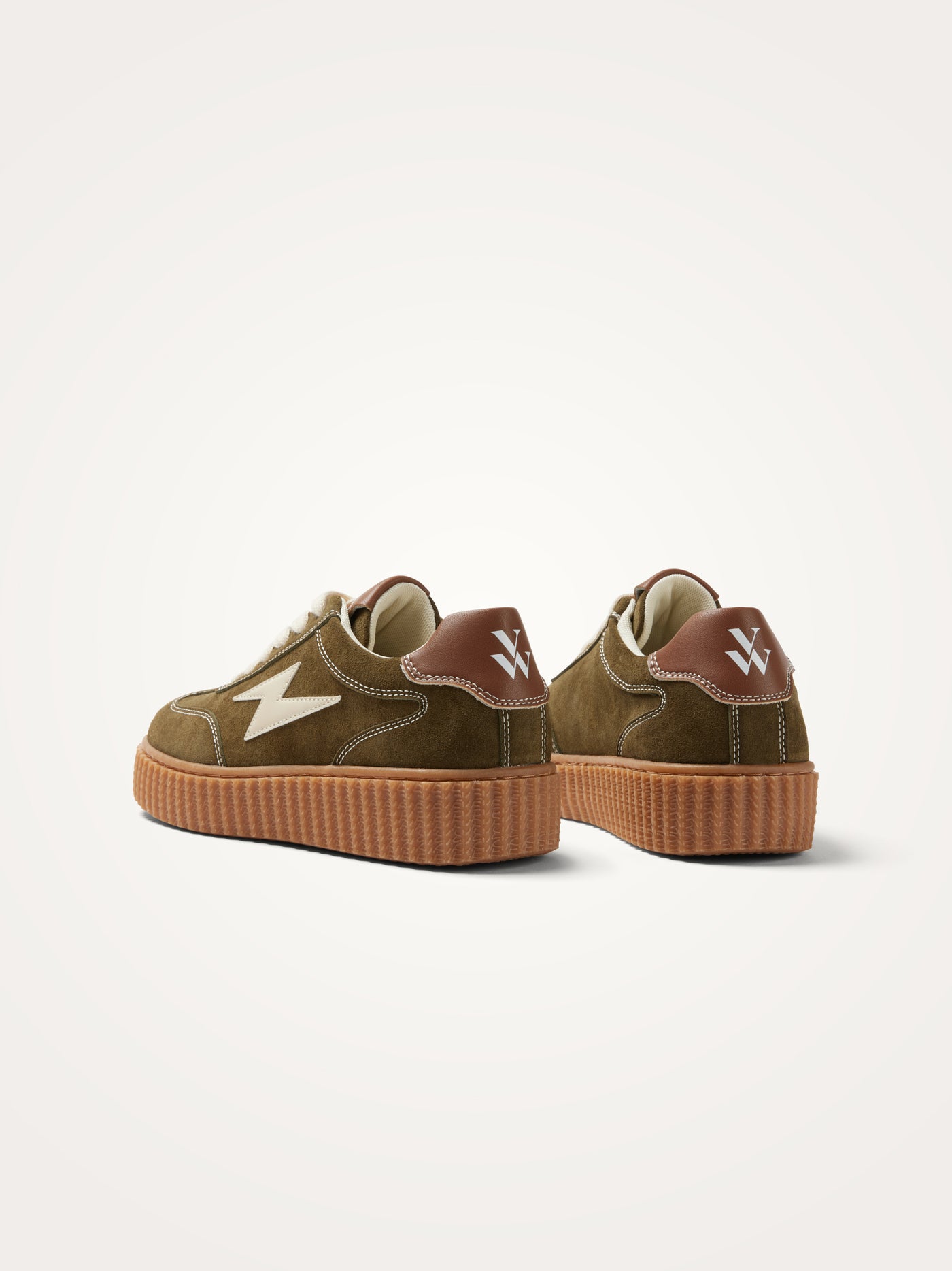 Baskets MAGGIE Emblem Lace