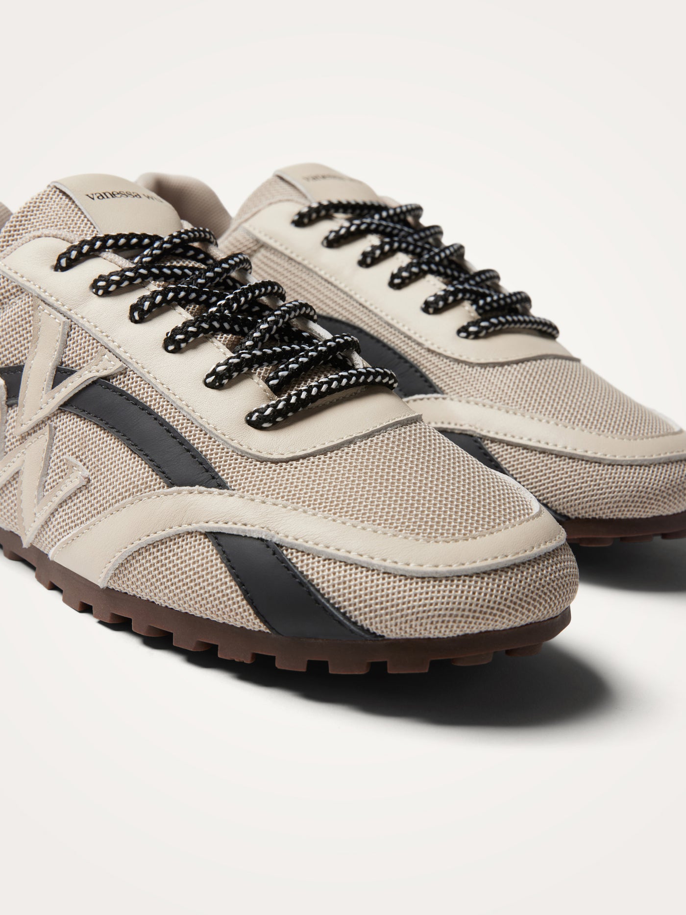 SWIFT 2.11 sneakers
