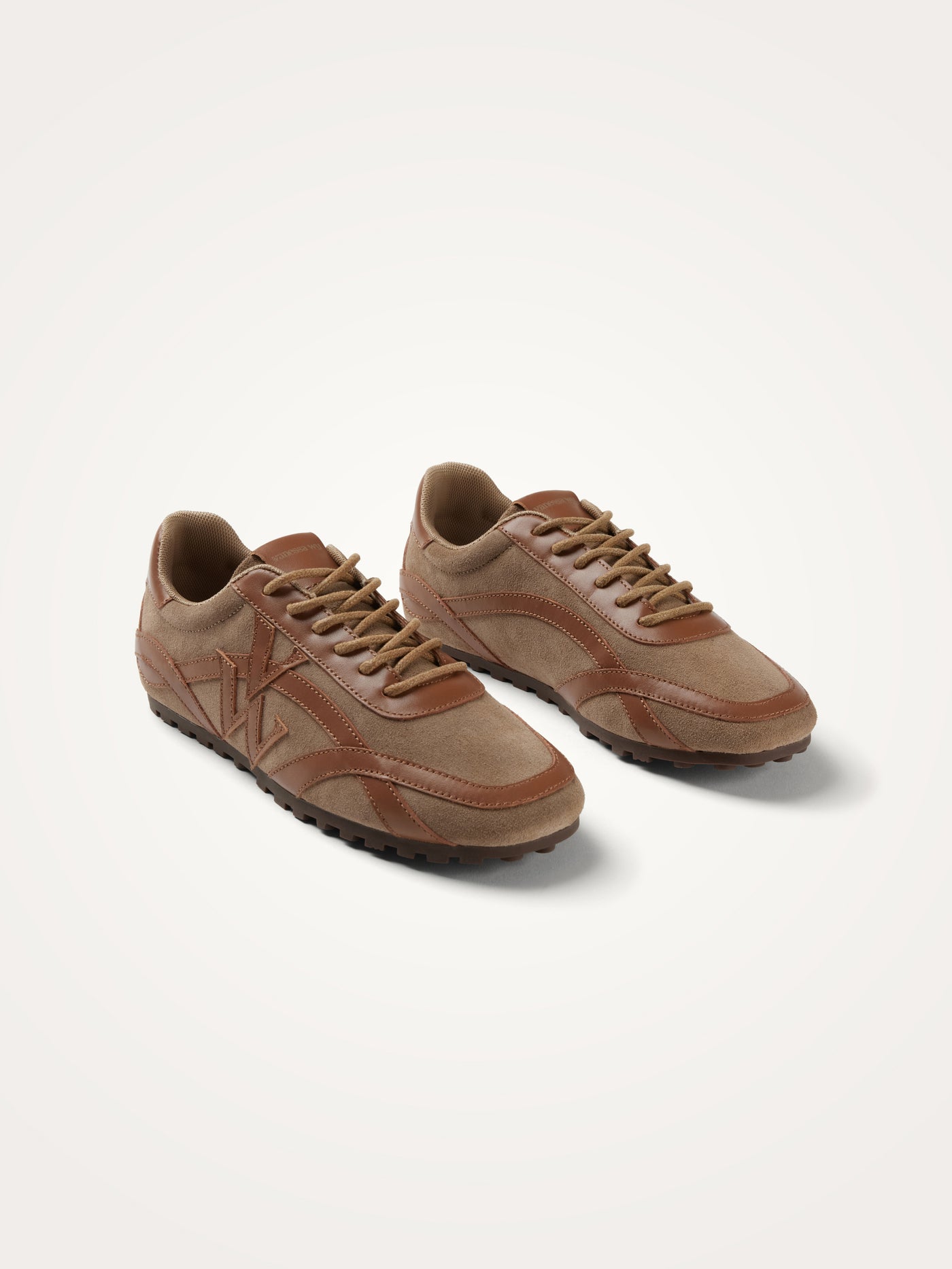 SWIFT 2.11 sneakers