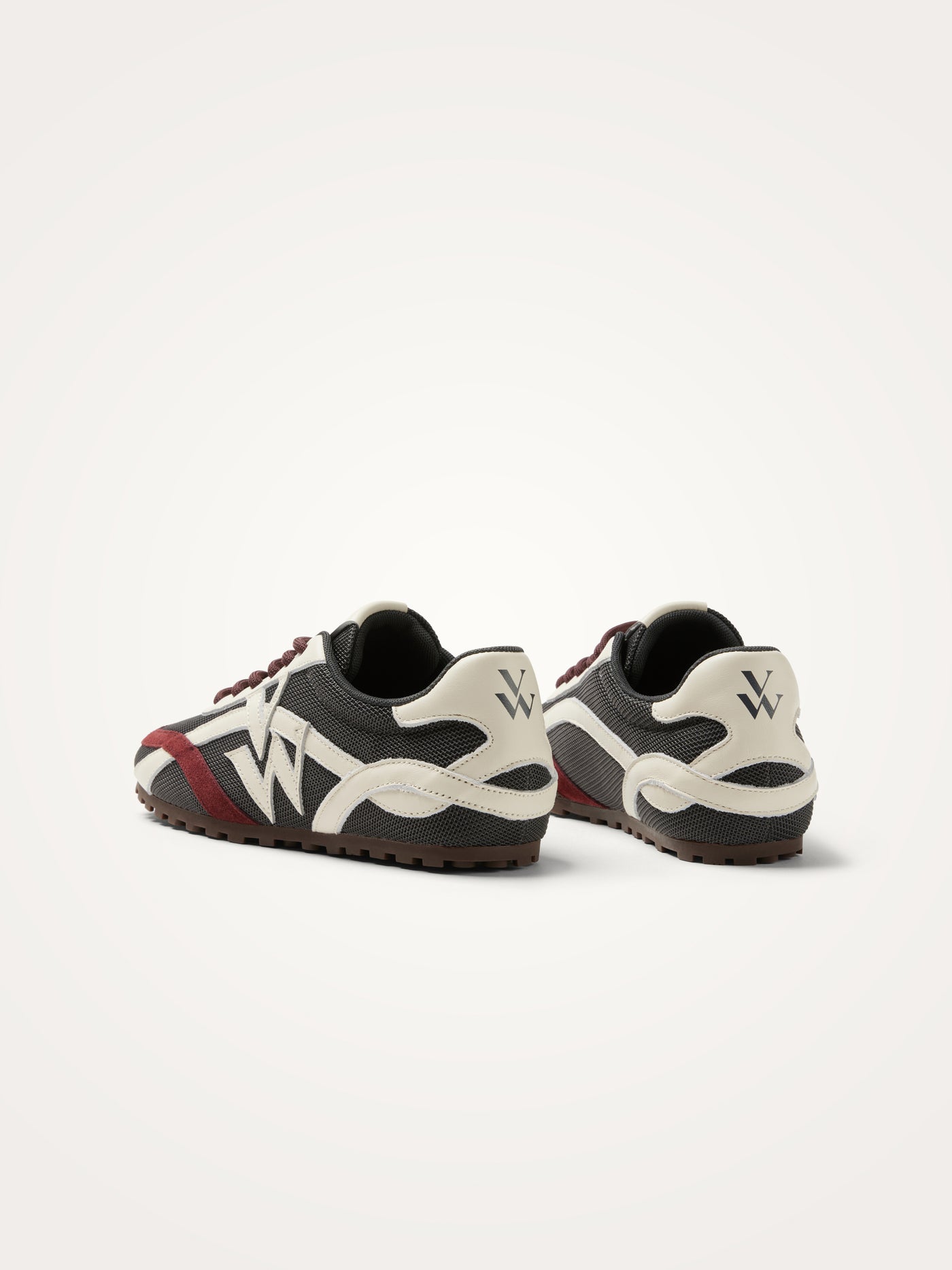 SWIFT 2.11 sneakers