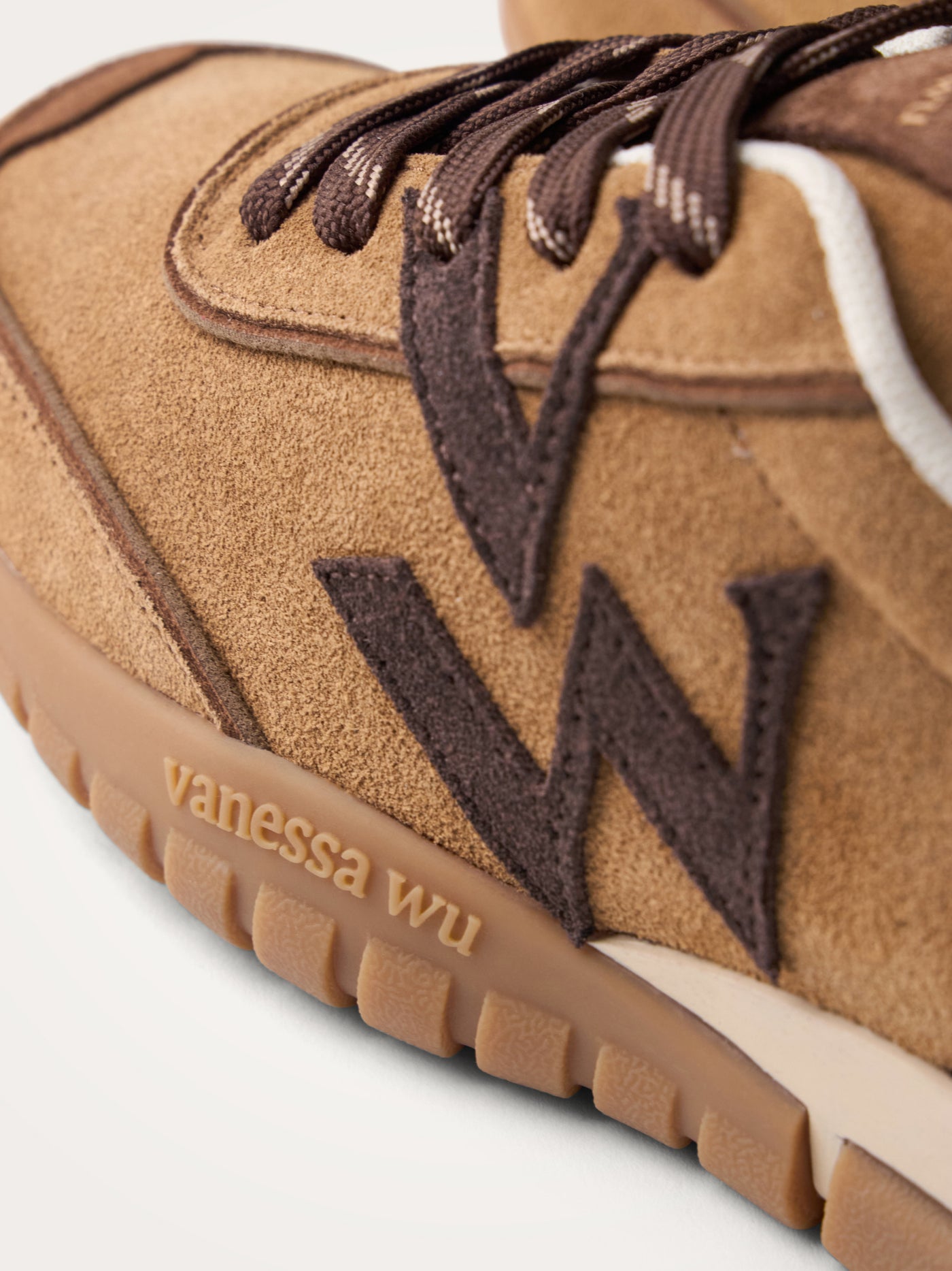 WAVE 1.86 sneakers