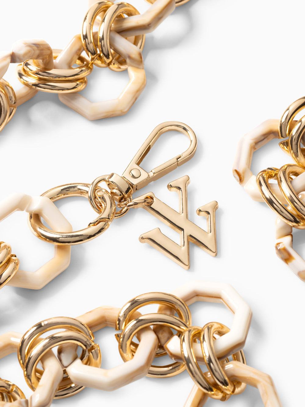 Phone chain Gina