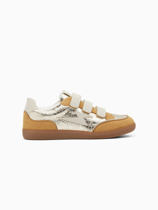 AURA Emblem sneakers