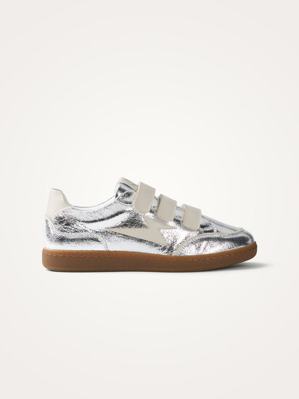 AURA Emblem sneakers