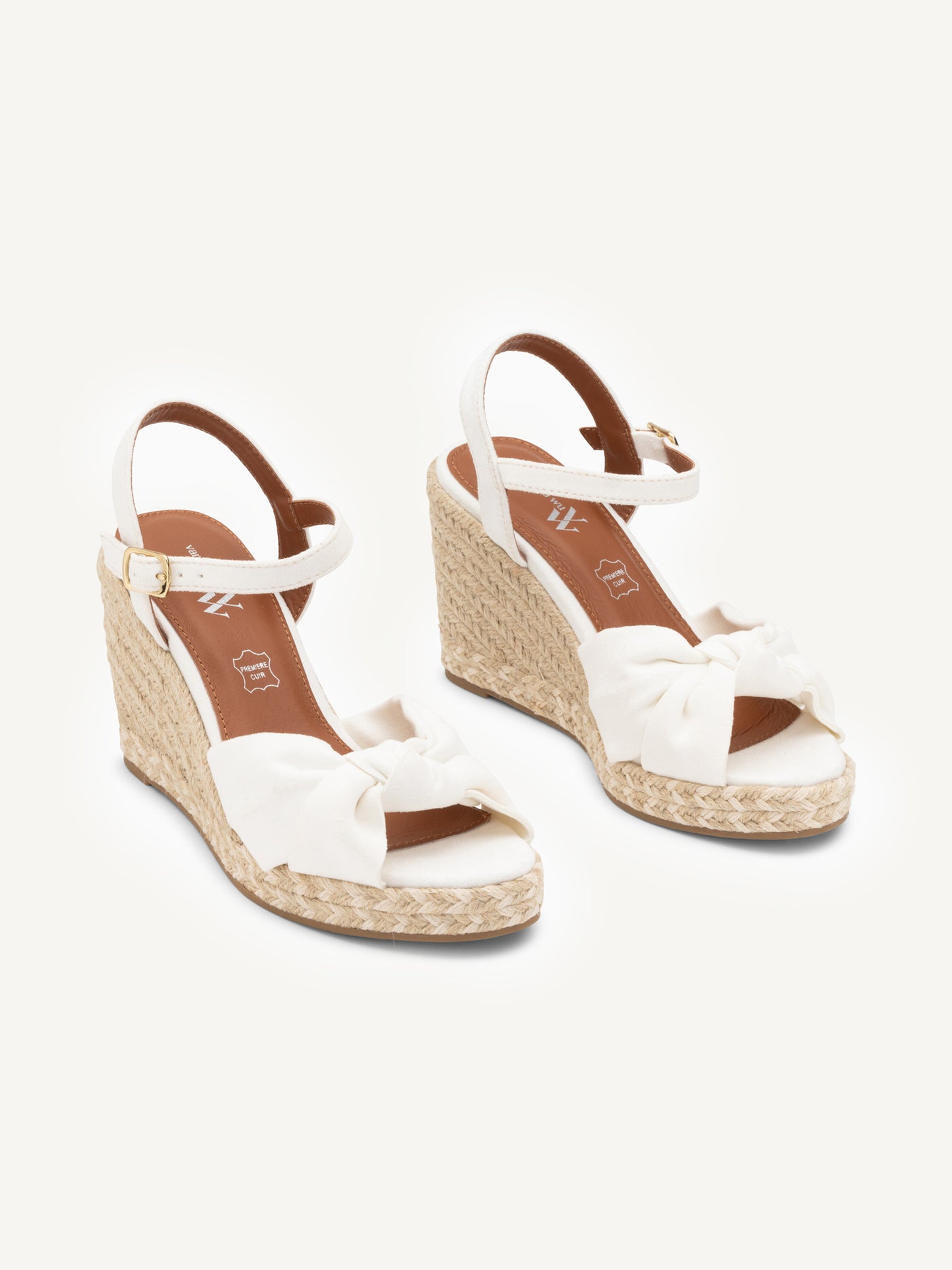 ARIA Cross sandals