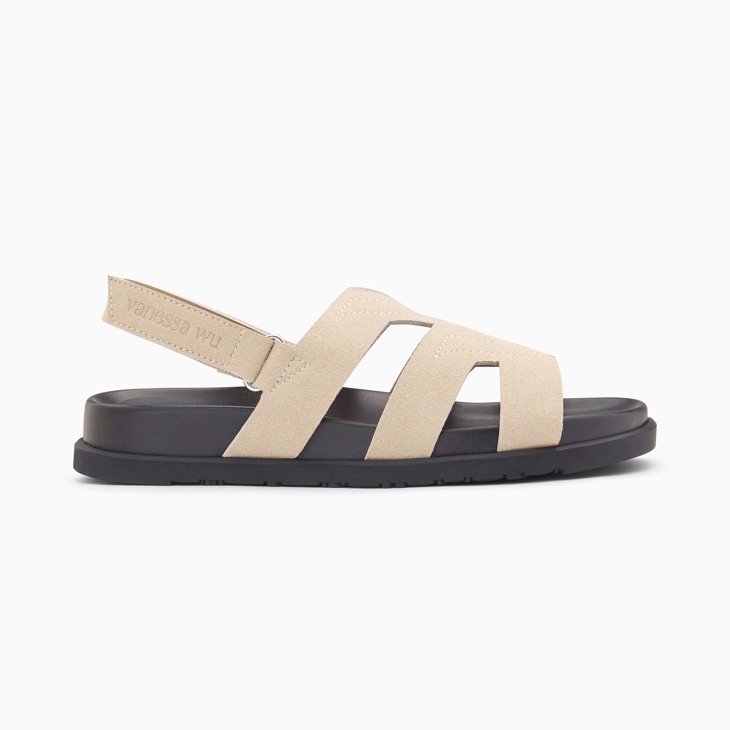 Sandales plates monogramme Vanessa Wu femme beiges avec fermeture à scratch réglable