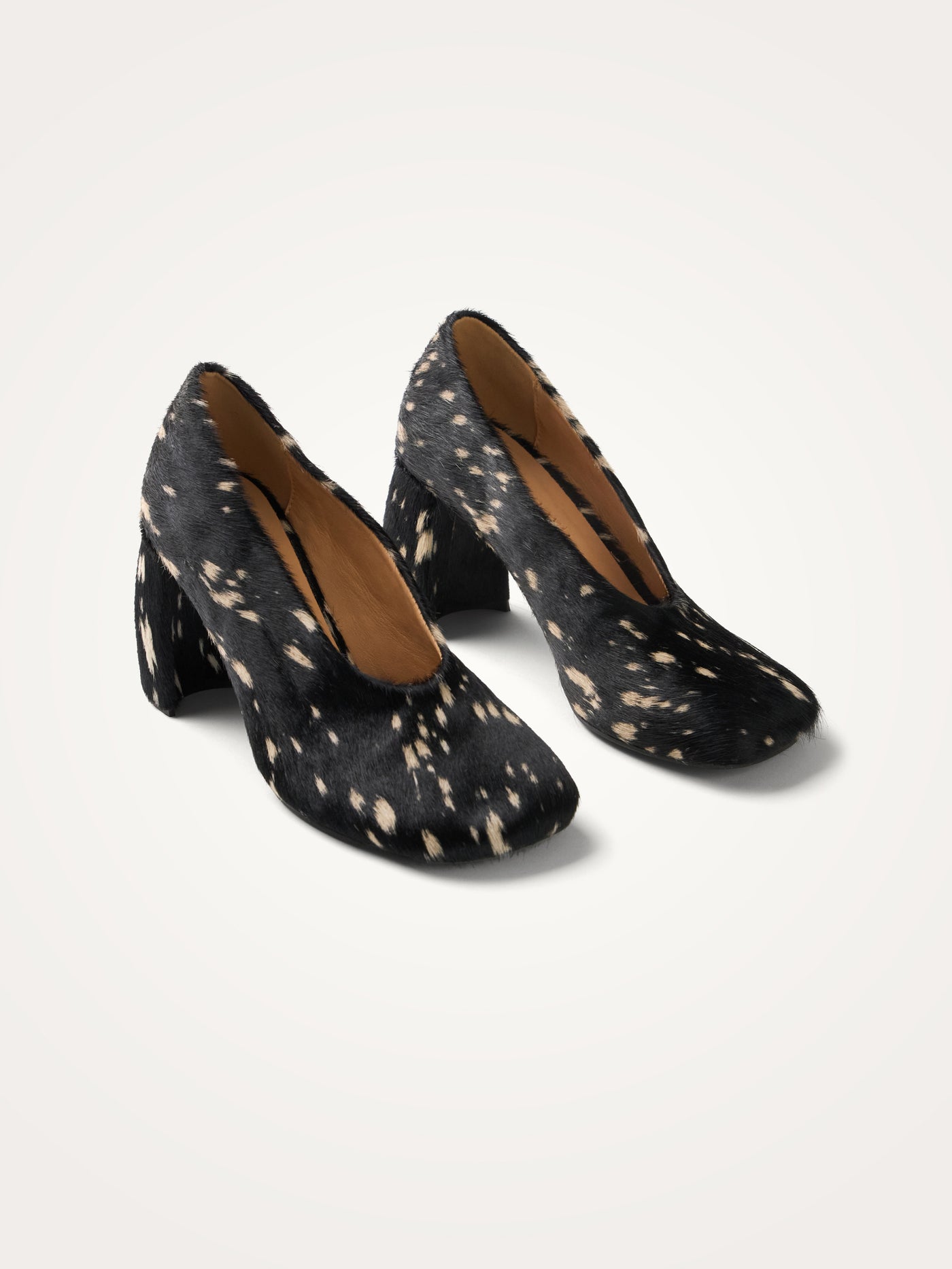 LUNA Bold pumps