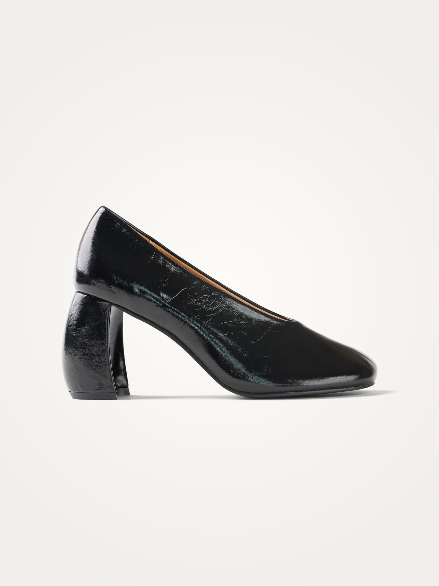 LUNA Bold pumps