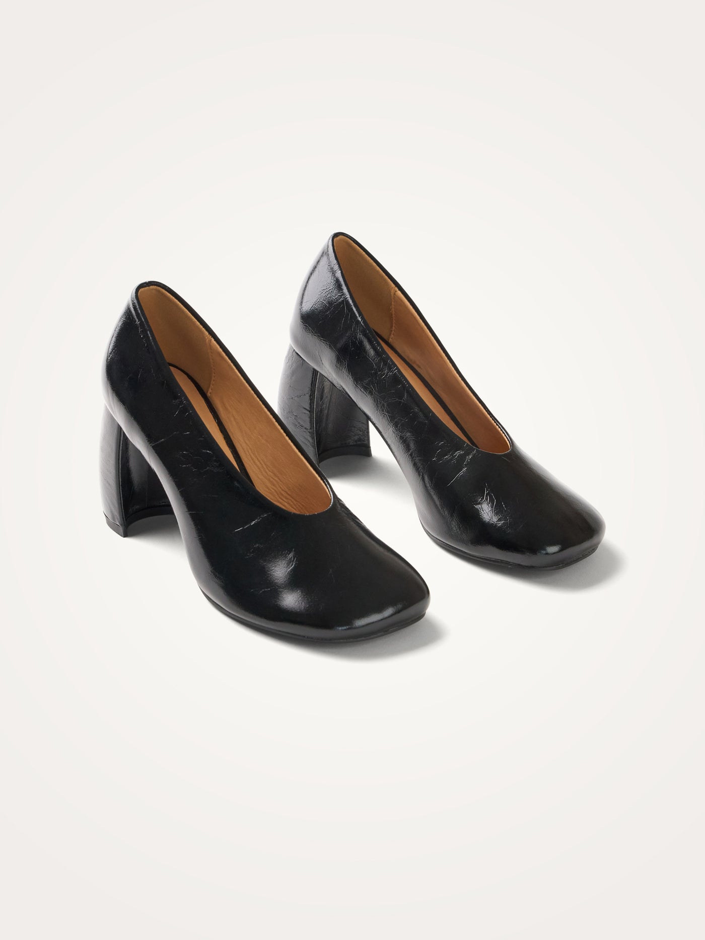 LUNA Bold pumps