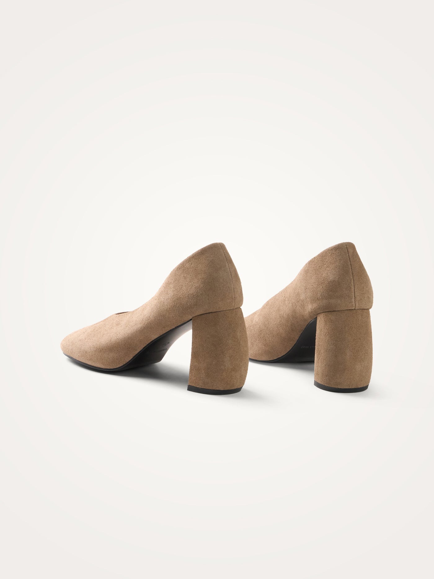 LUNA Bold pumps