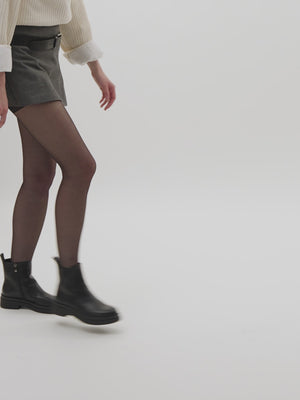 Bottines femme Vanessa Wu noires à semelle crêpe femme