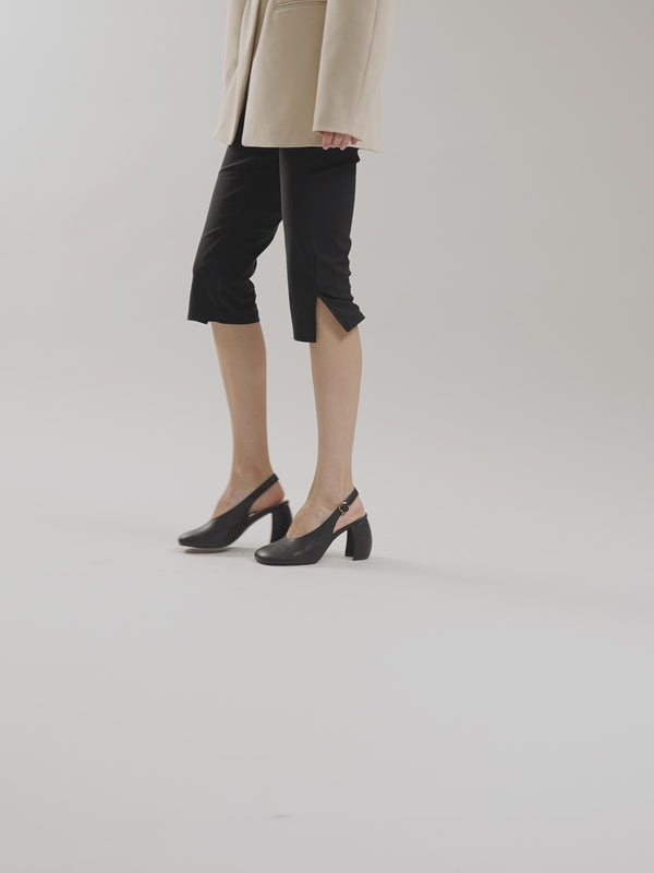 Sandales en cuir noir Vanessa Wu à talon demi-lune femme à bride réglable