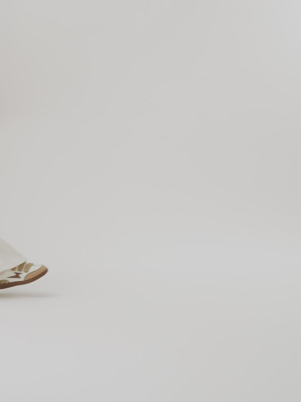 Sneakers éclair avec semelle camel Vanessa Wu femme blanc et beige à scratchs