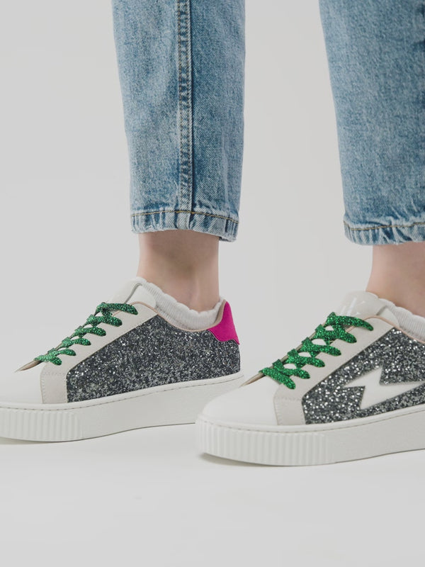 Baskets éclair Vanessa Wu femme à paillettes gris anthracite à lacets vert pailleté