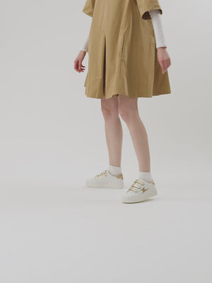 Baskets blanches similicuir Vanessa Wu femme à éclair et scratchs or avec semelle creepers