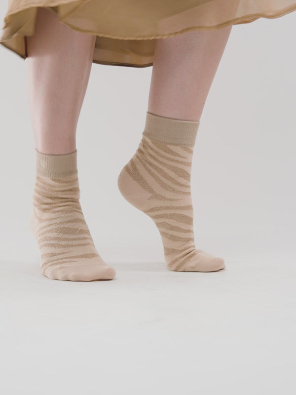 Chaussettes Vanessa Wu montantes noir et zébré argent femme